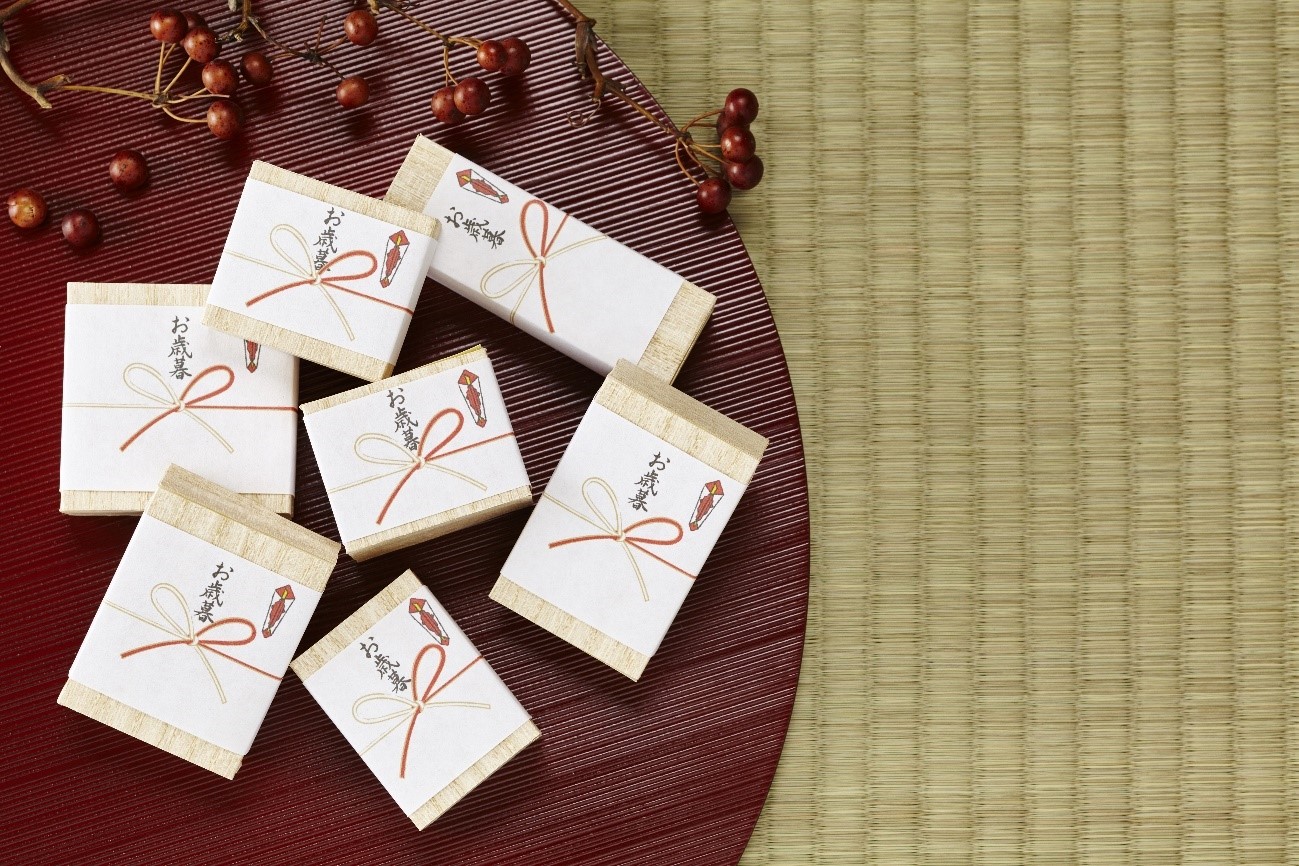 お歳暮の「掛け紙（のし）」はどんなもの？書き方やマナーについてご紹介