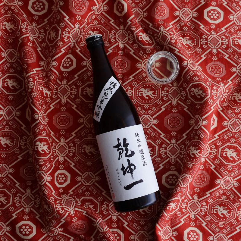 乾坤一 情熱 純米吟醸原酒 720ml - 京王ネットショッピング | 京王百貨店