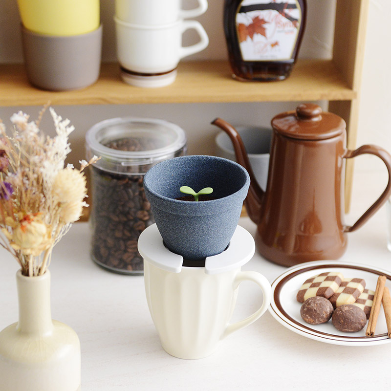 新芽に水やりするような ほっこり気分のセラミックコーヒーフィルター