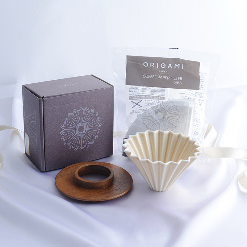 見た目も味もスペシャルに ORIGAMIコーヒーエントリーキット マット