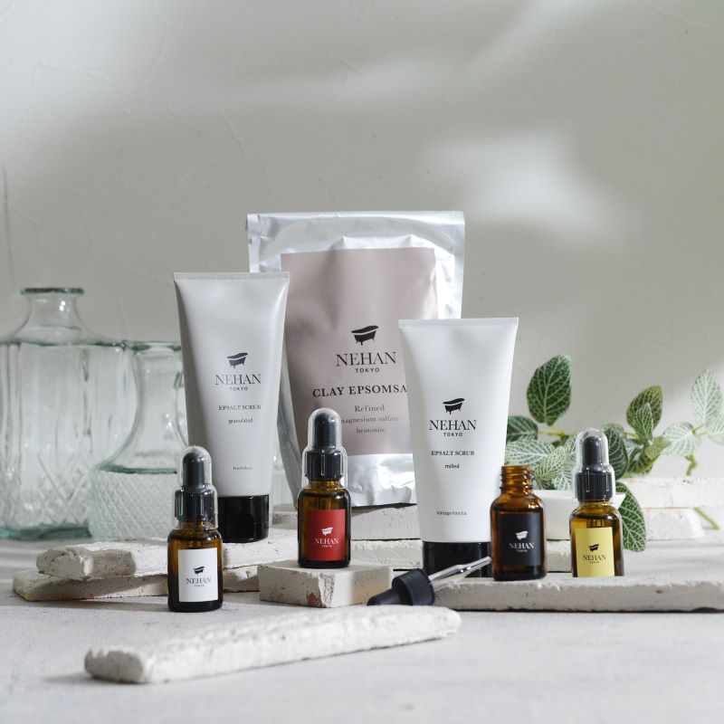 お風呂専用！香りとうるおいで満たされるアロマバスオイル／NEHAN