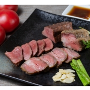 【冬の贈り物】ノワ・ド・ココ　ローストビーフの食べ比べ2種詰合せ　NKB-50　直送品