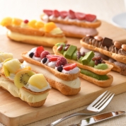 【冬の贈り物】クレーム デ ラ クレーム　プレミアムバトンシューアイスケーキ　CI-390　直送品