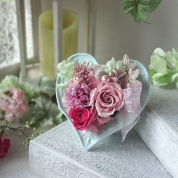 【母の日】[パルク・フローラル]ハート型2Way花器のプリザーブドフラワーアレンジ