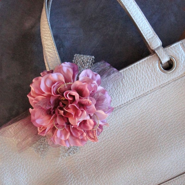 パルク・フローラル]華やかダリアコサージュ(2way/ピン・クリップ付