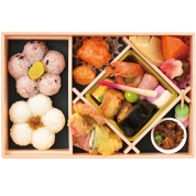 [懐石料理　青山]春の琴