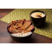 ［北海道フーディスト］ジャンボ茶わんむし＆豚丼の具