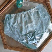 [GlamourPrincess]しっかりホールド・美胸キーパーペア総レースショーツ　グリーン　