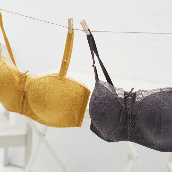 la peau de gem】strap bra【Black】 la peau de gem】strap bra