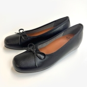 【SALE】[エンチャンテッド]24951 ソフトインヒールバレエシューズ ブラック 25.0cm　