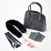 【SALE】[PLUS STELLA]カジュアルバッグ＆小物　ハッピーセット（バッグ：ブラック＆チャーム：ピンク）