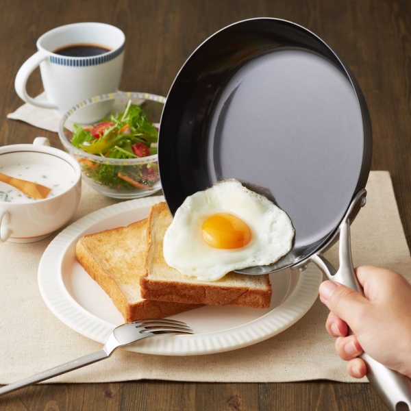 ビタクラフト]スーパー鉄フライパン24cm - 京王ネットショッピング