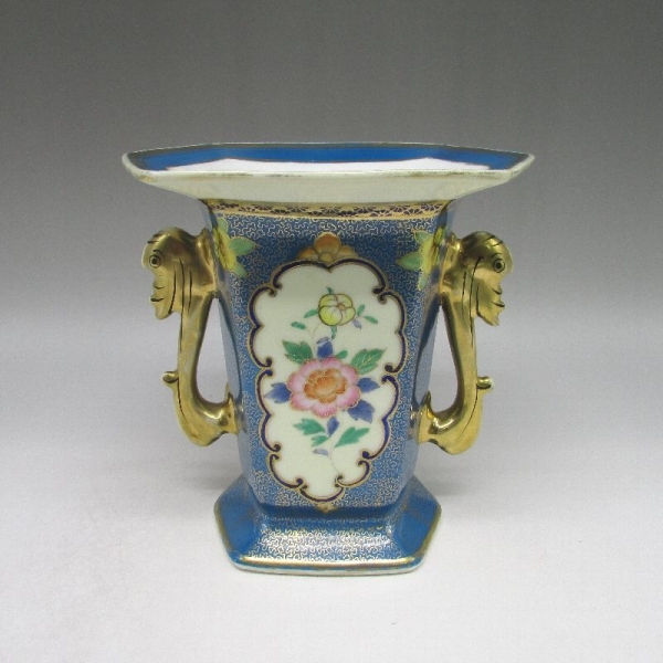 803 オールド薩摩 金彩色絵 花瓶 一対 時代物 【公式通販】