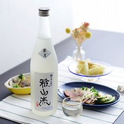 雅山流　翠月　純米大吟醸　無濾過生詰　720ml