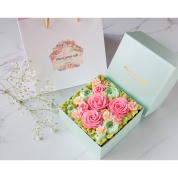 【産直】食べられるお花のボックスケーキ（スプリングガーデン）