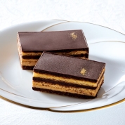 【産直】ダロワイヨ　オペラ トーキョー（8個入）