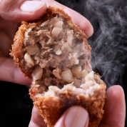 【産直】冷凍　さとうの元祖丸メンチカツ　4個入り（2パック）