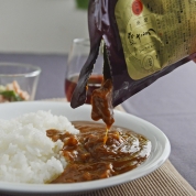【産直】築地さとうビーフカレー　6個入り（甘口2個・中辛2個・辛口2個）