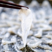 ［産直］国産とらふぐ小分け刺身