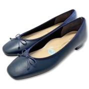 [カルテットハーモニー] スクエアトゥプレーンパンプス15760　NV