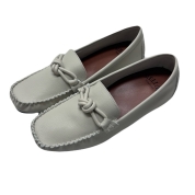 ［エンチャンテッド］ソフトチューブモカシン 26901　アイボリー（IV)