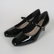 [ドミニクバー]＜晴雨兼用＞スクエアトゥ シンプルストラップパンプス No.9189　ブラックエナメル (BLE)