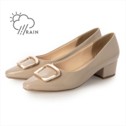 [EVOL]【晴雨兼用・クッション入り】ゴールドバックル4.5cmパンプス IZ5771　ベージュエナメル(BGE)