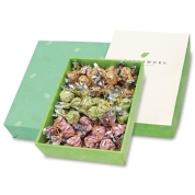 【新宿店お渡し】［モンロワール］リーフメモリーギフトボックス 70個入り