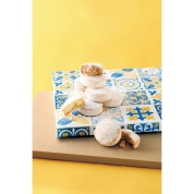 【新宿店お渡し】［ベルプラージュ］ポルボロン16個入り