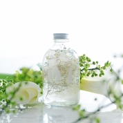 誕生石カラーのハーバリウム～ダイヤモンド～　4月／hikka