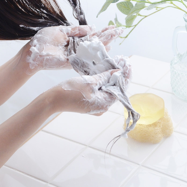 オレンジの香り広がる スカルプシャンプーバー＆ヘチマトレイセット