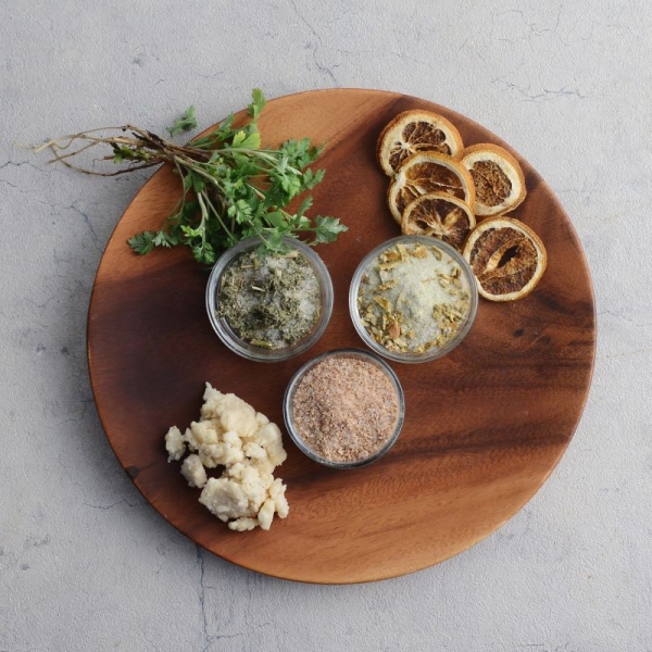 人気サロン生まれ 酒粕＆漢方のエプソムソルト入浴剤3種セット／nifu