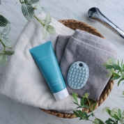 ヘアケア新定番！ハーブ香るヘアクレンズとスカルプブラシセット