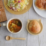 ネコちゃんと一緒にティータイム♪ネコサラマグ