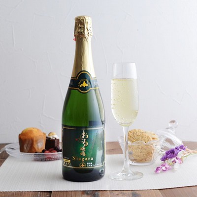 WINE-100500_01_pdm.jpg?